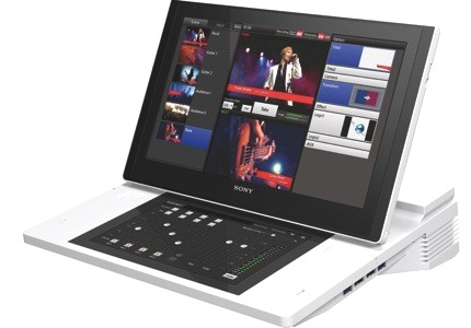 Sony Anycast AWS-750